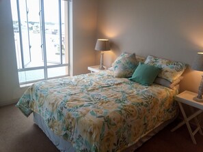 2 bedrooms, desk, iron/ironing board, travel cot