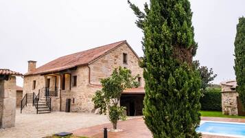 Bagian depan properti