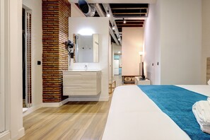 City Apartment, 1 Bedroom