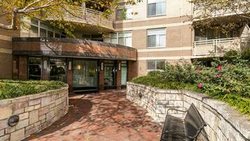 Enceinte de lâhĂ©bergement