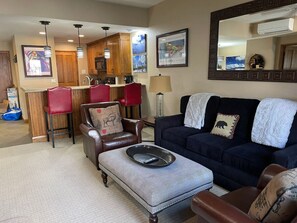 TV, fireplace - Ski In Ski Out In The Heart Of Beaver Creek (Beaver Creek)