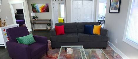 TV, libri, biblioteca musicale, videoteca