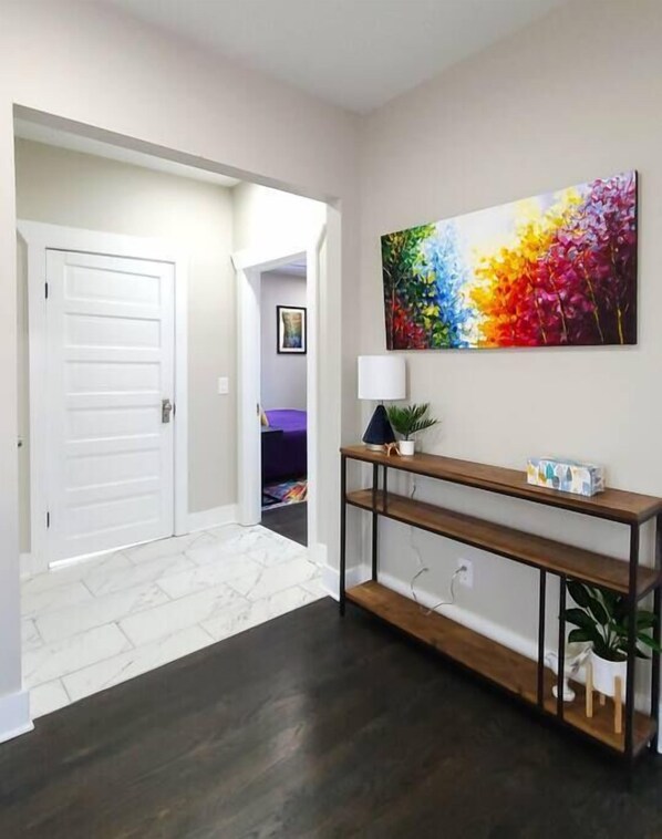 المنشأة من الداخل