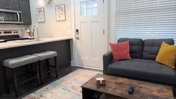 TV, books, music library, video library