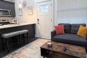 TV, books, music library, video library