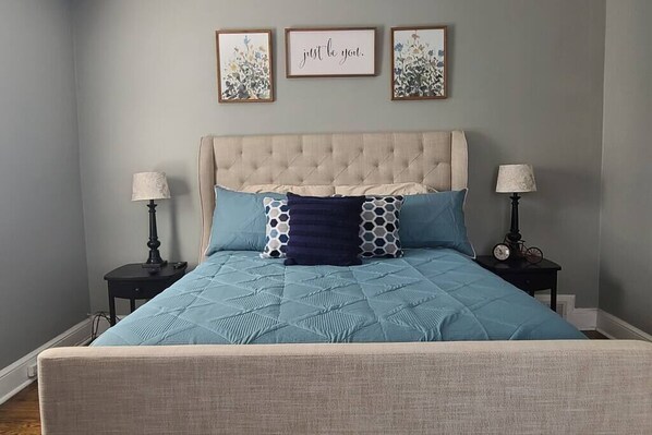 2 bedrooms, iron/ironing board, free WiFi, bed sheets