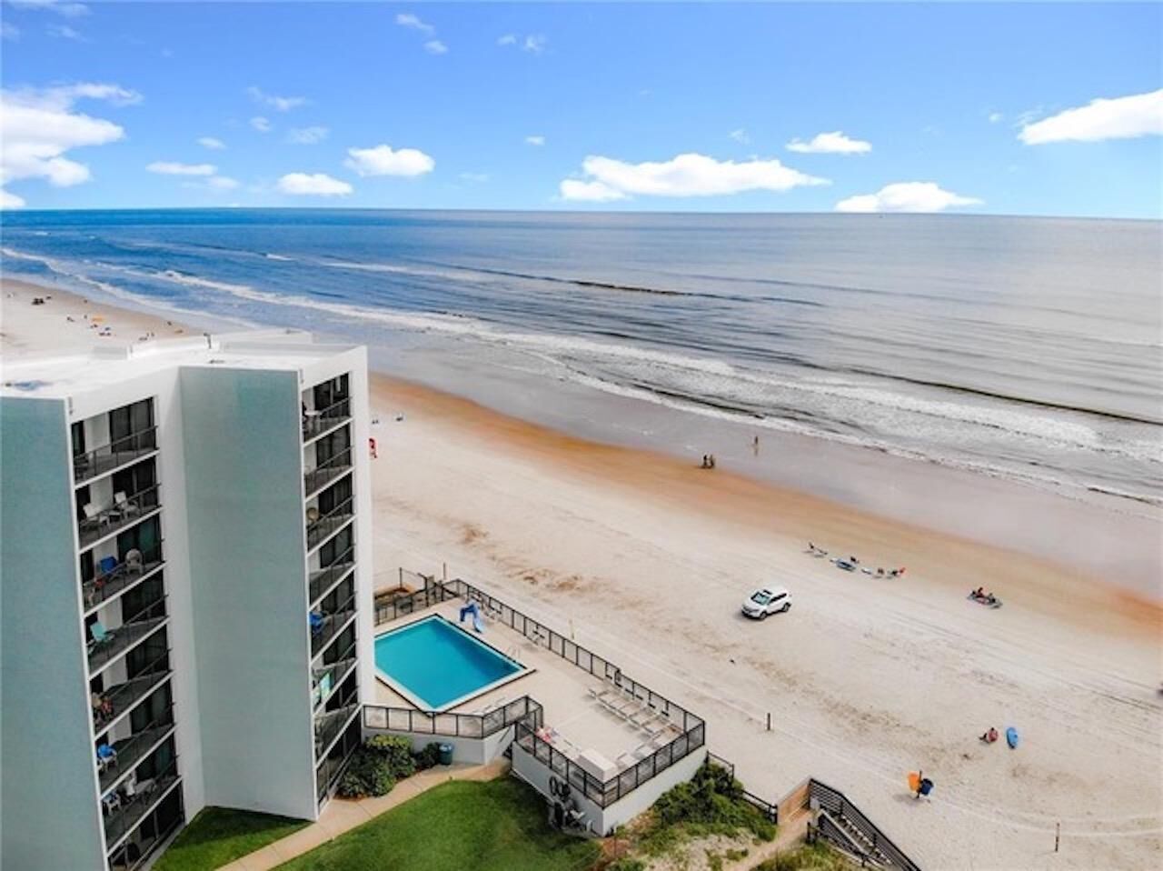 Ocean Trillium 503 - 1 bedroom /1 bath with ocean views!