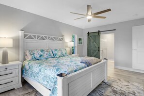 3 habitaciones, cuna de viaje, wifi gratis y ropa de cama