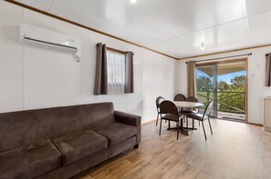 Living area - Discovery Parks - Coffin Bay (Coffin Bay)