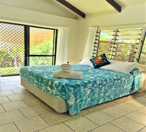 2 habitaciones y caja de seguridad en la habitación