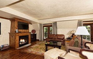 Flat-screen TV, fireplace