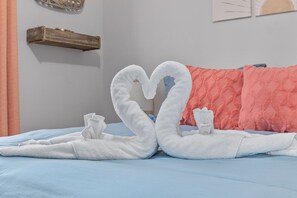 3 Schlafzimmer, Schreibtisch, WLAN, Bettwäsche