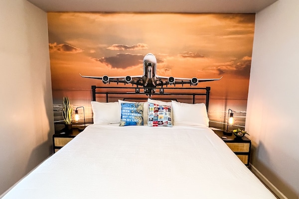 3 bedrooms, iron/ironing board, free WiFi, bed sheets