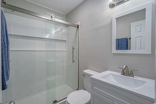Duplex 705 18th Ave S
