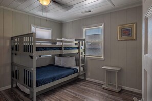 6 Schlafzimmer, kostenloses WLAN, Bettwäsche