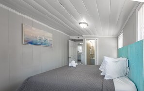 Unclassified image, 3 of 29, button