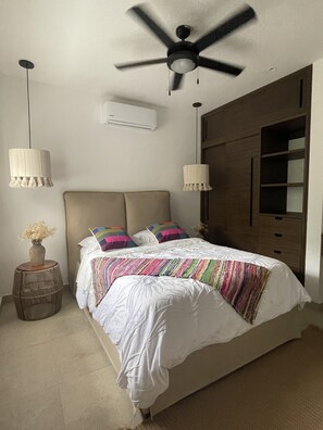 2 bedrooms, WiFi, bed sheets