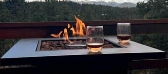 HOT TUB ~ 31 Acres ~Bring ATVs/Border Nat'l Forest