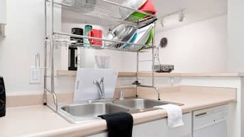 Fridge, microwave, oven