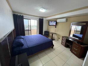 3 chambres, fer et planche à repasser, accès Internet