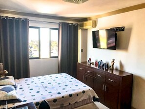 3 室のベッドルーム、アイロン / アイロン台、インターネット、車椅子でアクセスできる設備