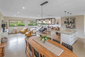 Interior - Luxury Designer Home | Smart Living | 4 Bedrooms (Moama)