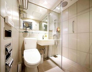 Shower, free toiletries, hair dryer, slippers - Travelodge Sapporo Susukino (Sapporo)