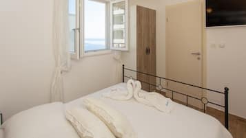 4 Schlafzimmer, Babybetten