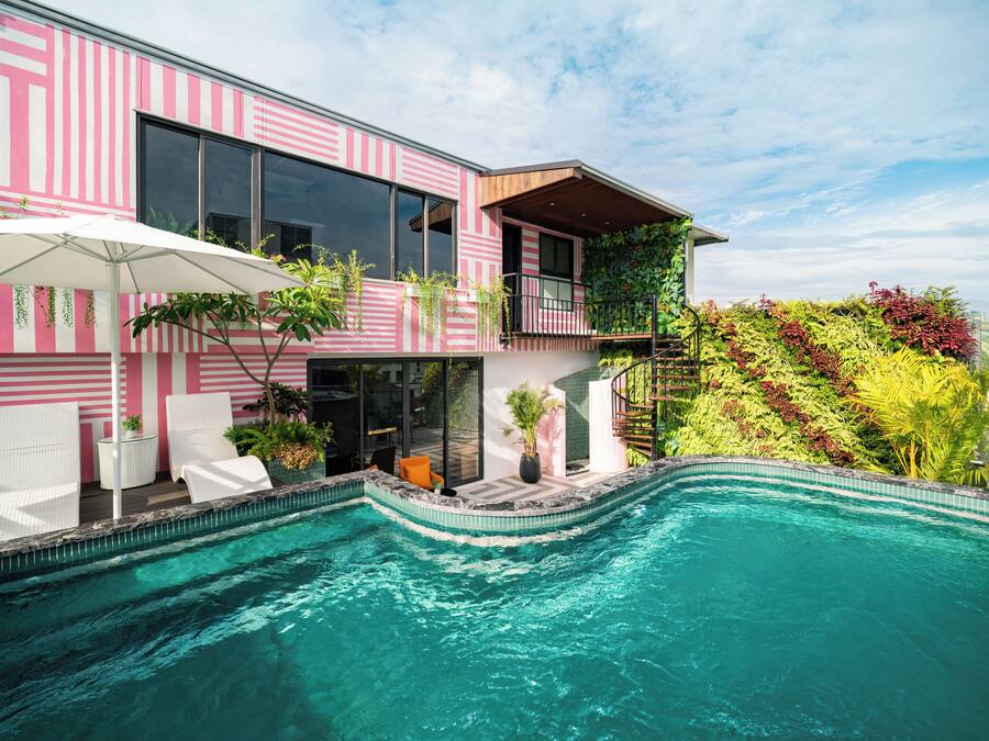 Seasonal outdoor pool