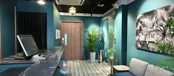 Dream Chaser Boutique Capsule Hotel