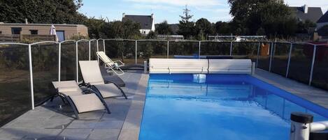 Piscine extérieure, piscine chauffée