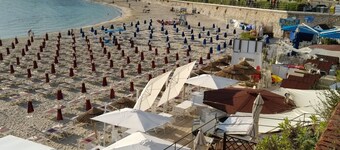 APARTMENT IN VILLA WITH WIDE SEA VIEW