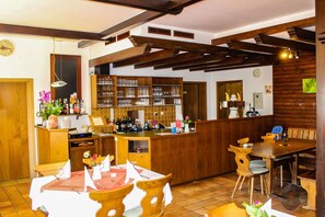 Restaurant - Beny Hotel Restaurant  (Bad Bellingen)