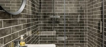 Escape Ordinary at Castle Hume No.17 ~ 3 bedroom
