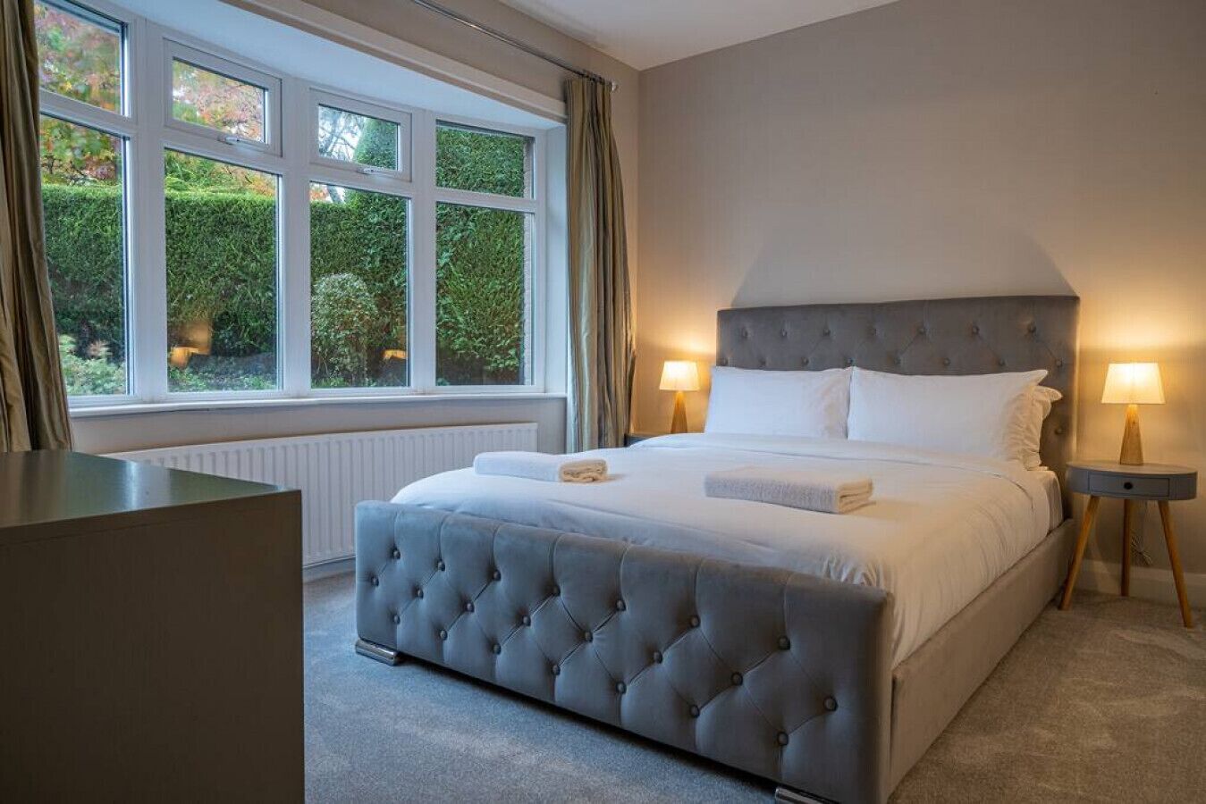 4 chambres, bureau, fer et planche à repasser, Wi-Fi gratuit