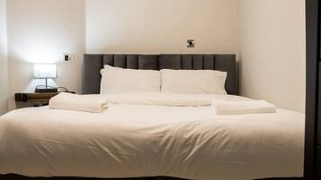 2 Schlafzimmer, Bügeleisen/Bügelbrett, WLAN