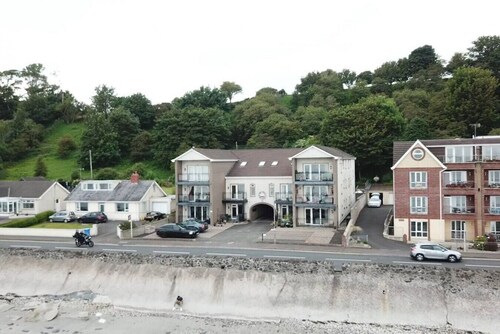 Bayview Apt 1 · Escape Ordinary at Bayview Apartments ~ Sea View