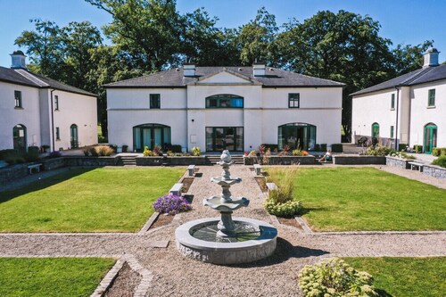 Lough Erne Apart 15 · Escape Ordinary at Castle Hume No.15 ~ Enniskillen