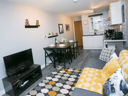 1 Malone Place · Malone Place Apartment