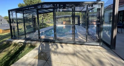 Grande Villa 14 Pers superbe avec Piscine chauffée à 200 m de la mer