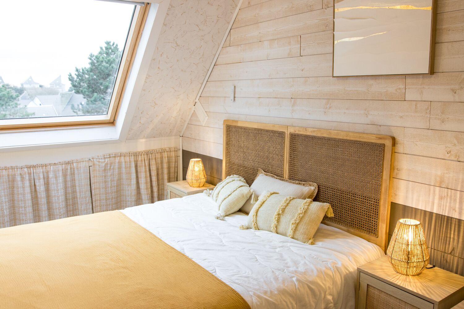 6 slaapkamers, een strijkplank/strijkijzer, gratis wifi