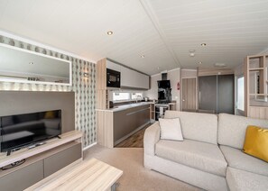 Living area - Otterton Premier Plus 3 (Budleigh Salterton)