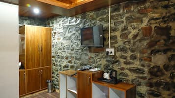 Deluxe Double Room | Soundproofing, free WiFi