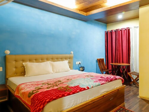 Chanshal Camps and Resort