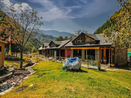Exterior. Chanshal Camps and Resort