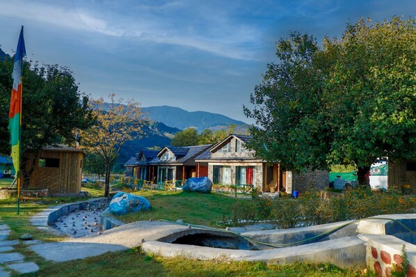 숙박 시설 정면