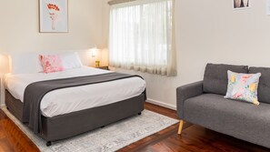 1 bedroom, WiFi, bed sheets - Pacific Motel 04 (Forster)