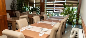 Hotel Leo