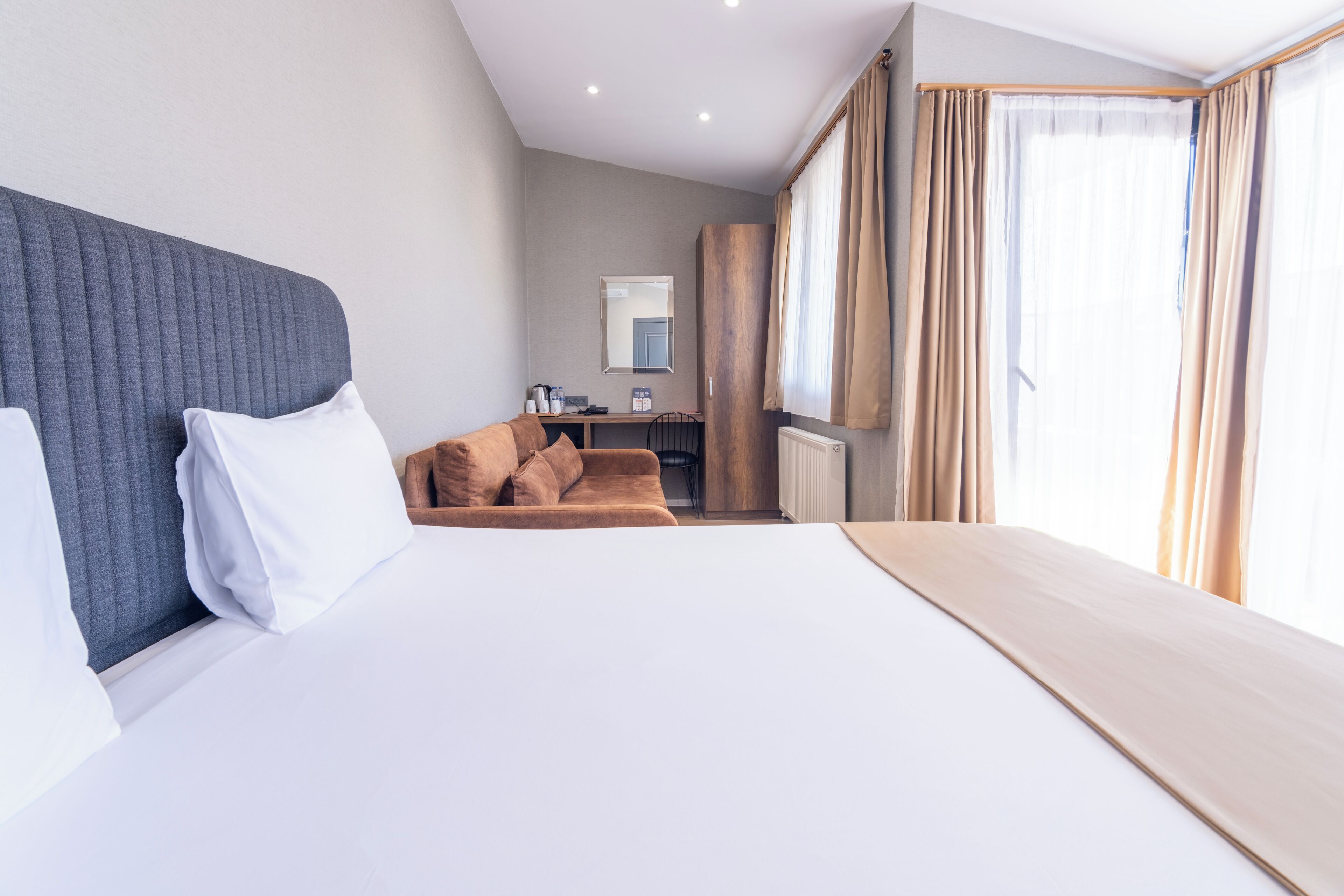 Photo - The Omiya Hotel