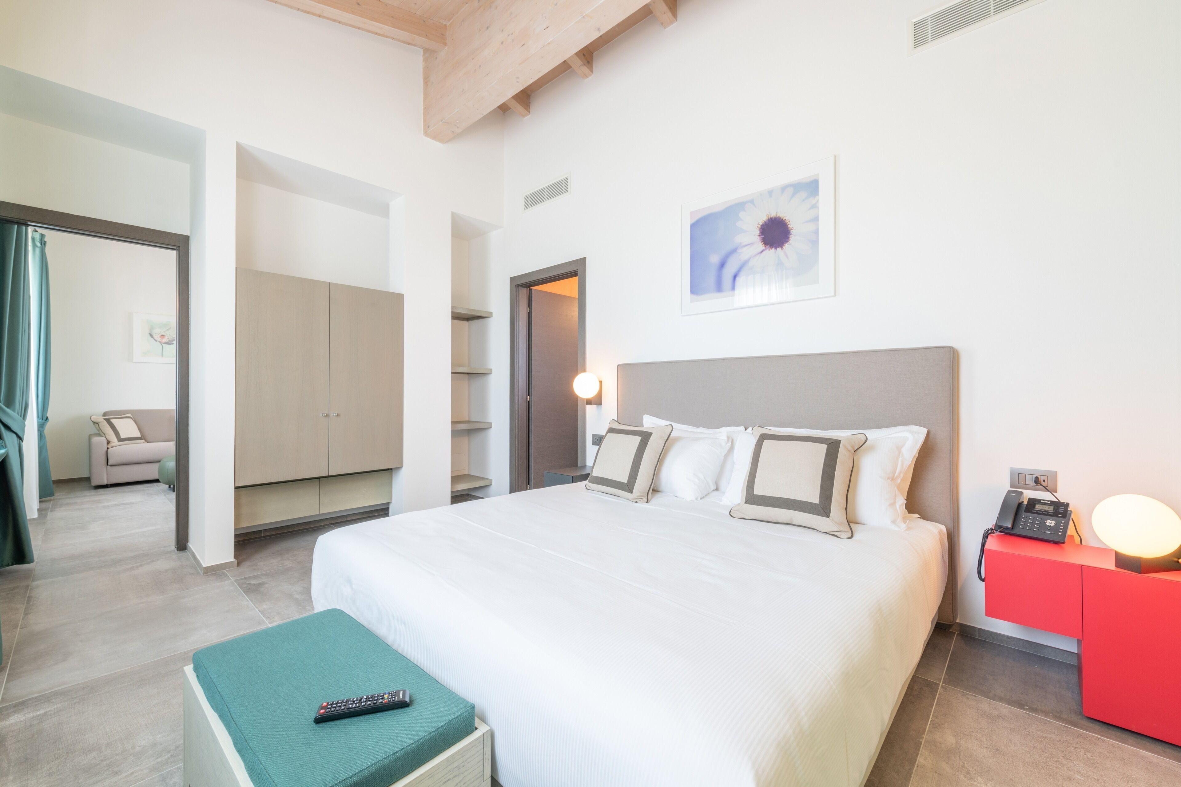 Premium bedding, down comforters, pillowtop beds, minibar